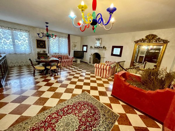 casa indipendente in vendita a Venezia in zona Favaro Veneto