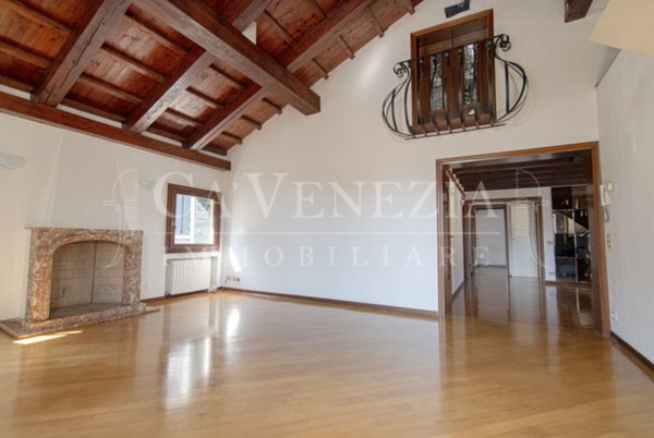 appartamento in vendita a Venezia in zona Sestiere San Polo