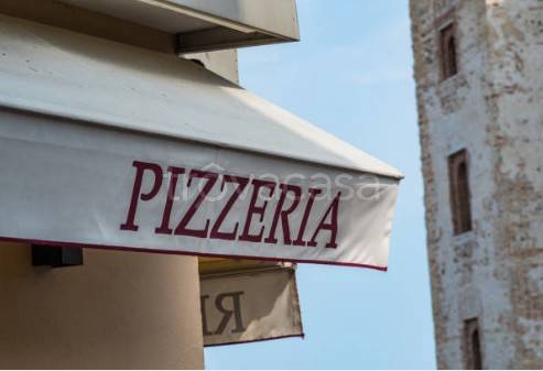 negozio in vendita a Venezia in zona Marghera