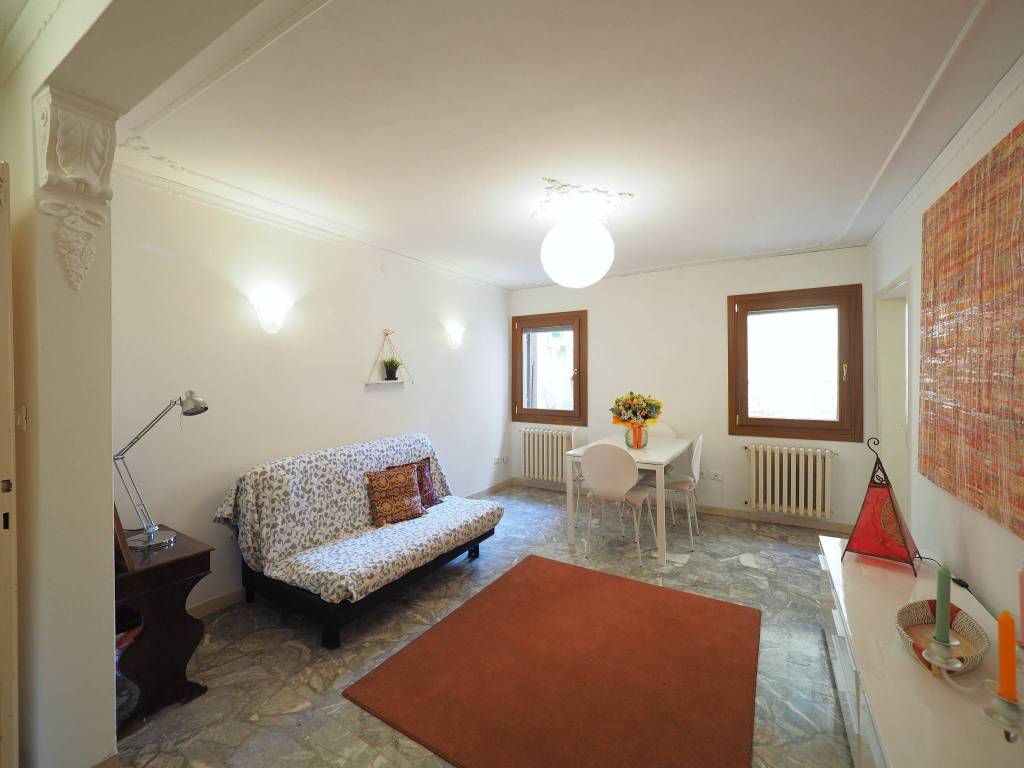 appartamento in vendita a Venezia in zona Mestre