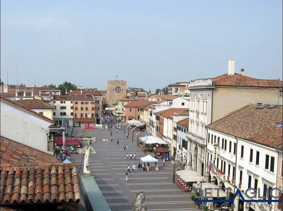 ufficio in vendita a Venezia in zona Mestre