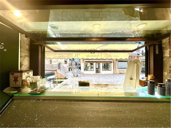 trivano in vendita a Venezia in zona Sestiere San Polo