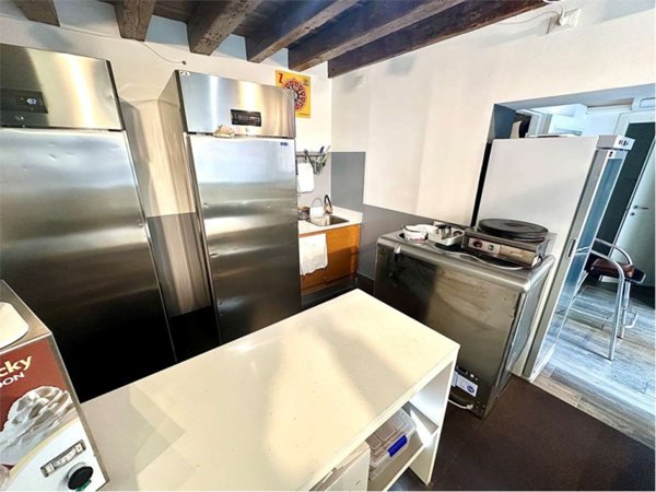 trivano in vendita a Venezia in zona Sestiere San Polo