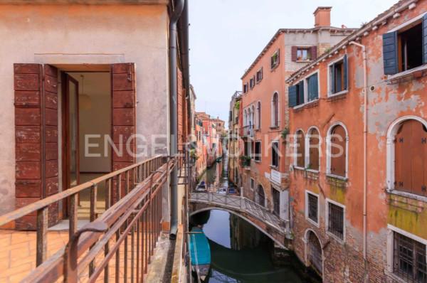 appartamento in vendita a Venezia in zona Sestiere Dorsoduro