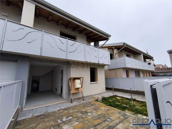 casa indipendente in vendita a Venezia in zona Mestre