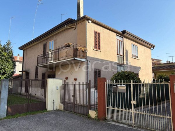 casa indipendente in vendita a Venezia in zona Mestre