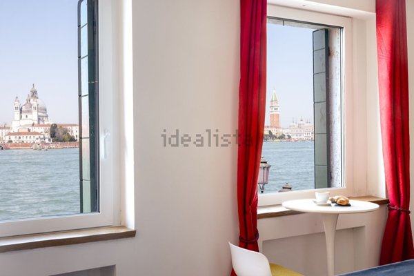 appartamento in vendita a Venezia in zona Giudecca