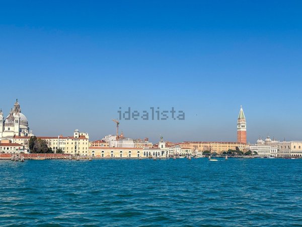appartamento in vendita a Venezia in zona Giudecca
