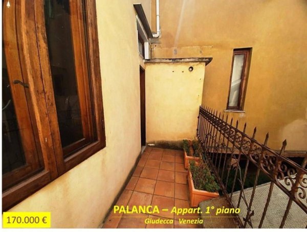 appartamento in vendita a Venezia in zona Giudecca