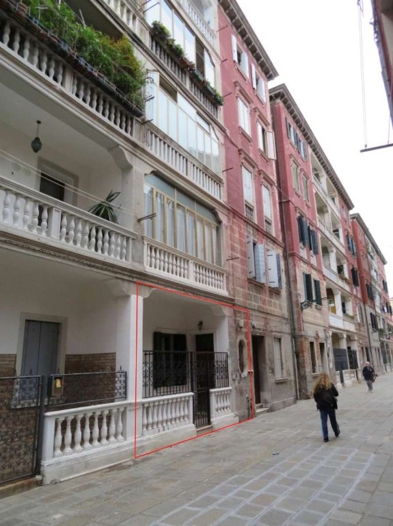 appartamento in vendita a Venezia in zona Sestiere Dorsoduro