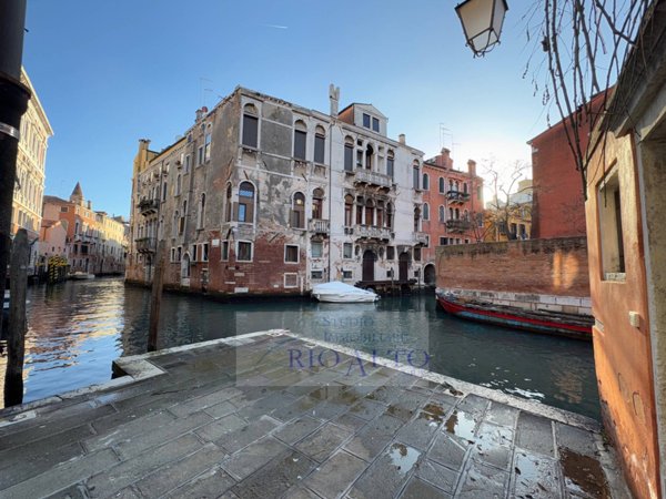 appartamento in vendita a Venezia in zona Sestiere Santa Croce