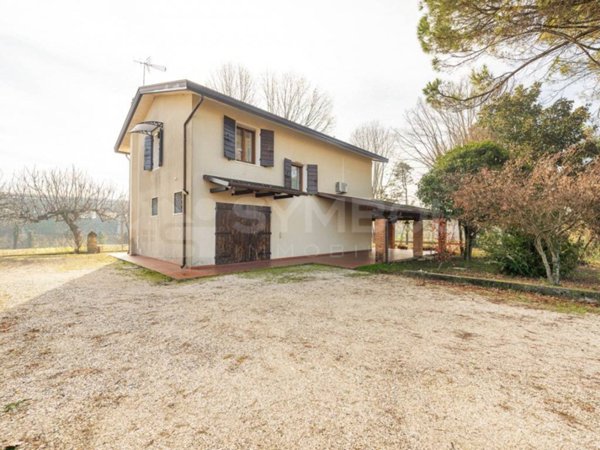 casa indipendente in vendita a Venezia in zona Trivignano