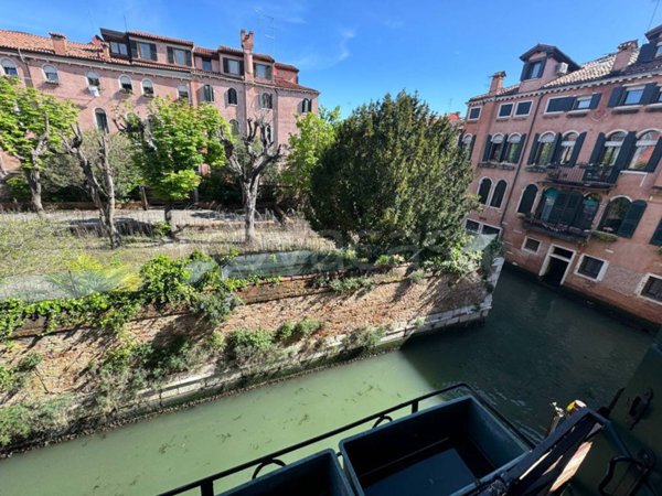 appartamento in vendita a Venezia in zona Sestiere Cannaregio