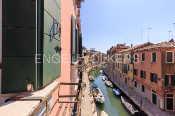 appartamento in vendita a Venezia in zona Sestiere Dorsoduro