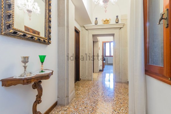 appartamento in vendita a Venezia in zona Sestiere San Marco