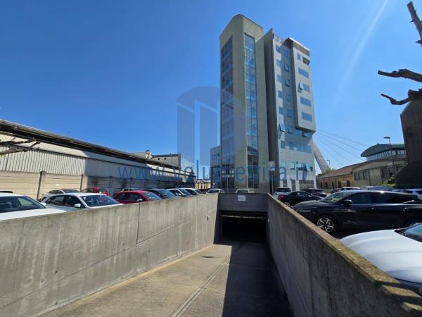 negozio in vendita a Venezia in zona Marghera