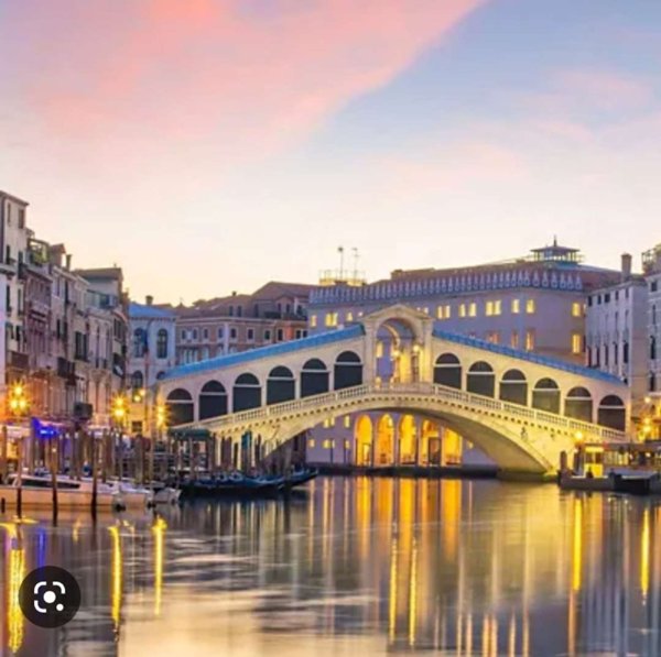 negozio in vendita a Venezia in zona Sestiere San Polo