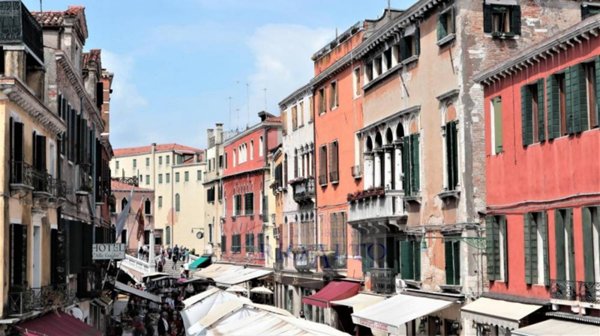 appartamento in vendita a Venezia in zona Sestiere Cannaregio