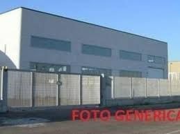 locale commerciale in vendita a Venezia in zona Mestre