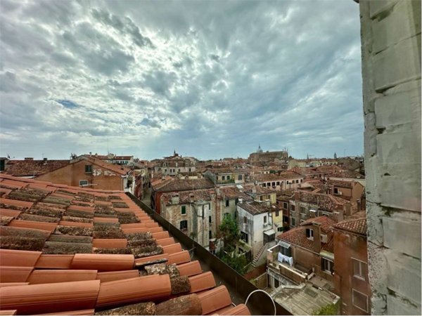 appartamento in vendita a Venezia in zona Sestiere Cannaregio