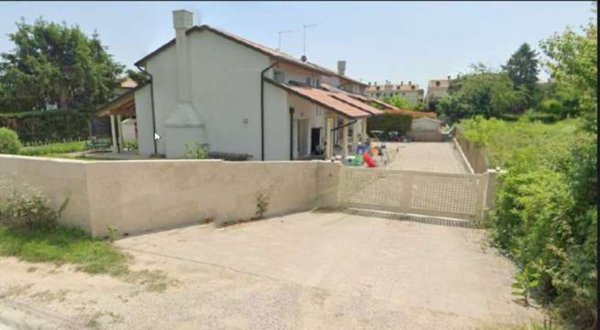 casa indipendente in vendita a Venezia in zona Mestre