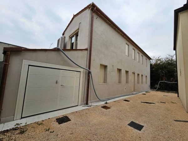 casa indipendente in vendita a Venezia in zona Mestre
