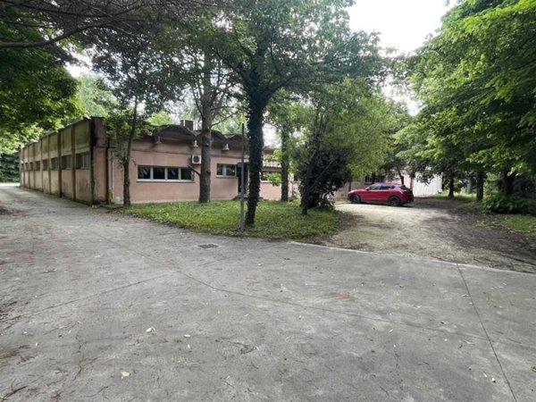 terreno edificabile in vendita a Venezia in zona Trivignano