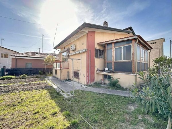 casa indipendente in vendita a Venezia in zona Favaro Veneto