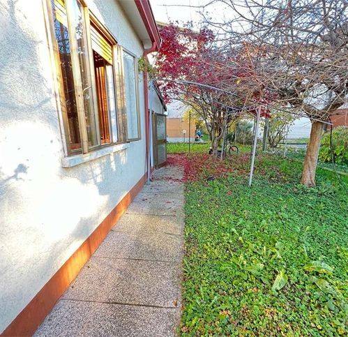 casa indipendente in vendita a Venezia in zona Mestre
