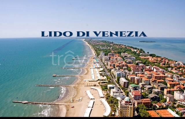 locale di sgombero in vendita a Venezia in zona Lido di Venezia