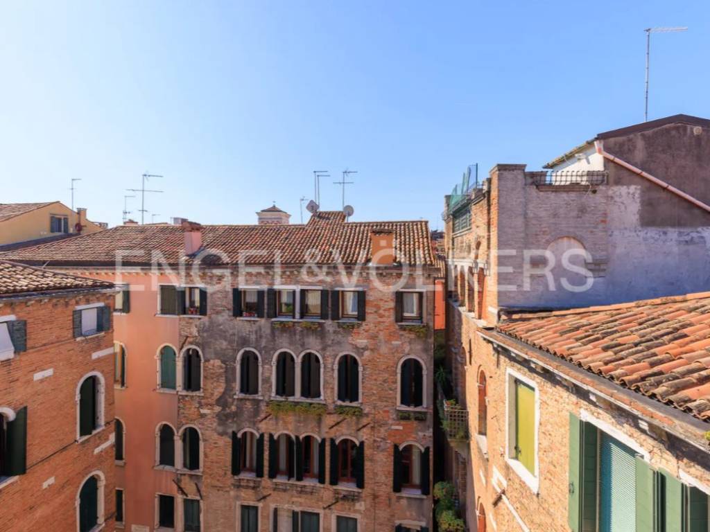 appartamento in vendita a Venezia in zona Sestiere Cannaregio