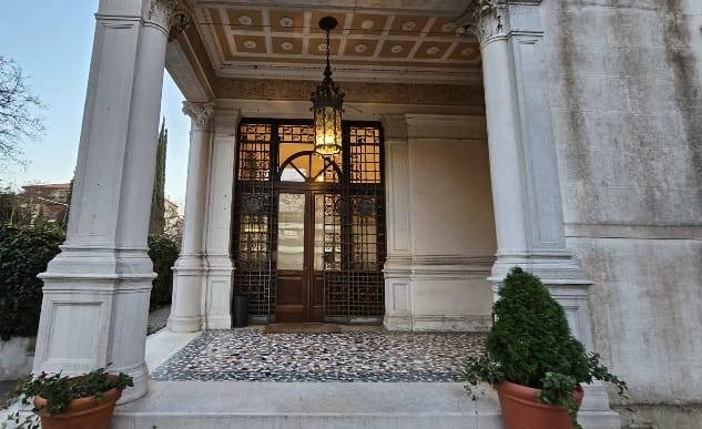 appartamento in vendita a Venezia in zona Lido di Venezia