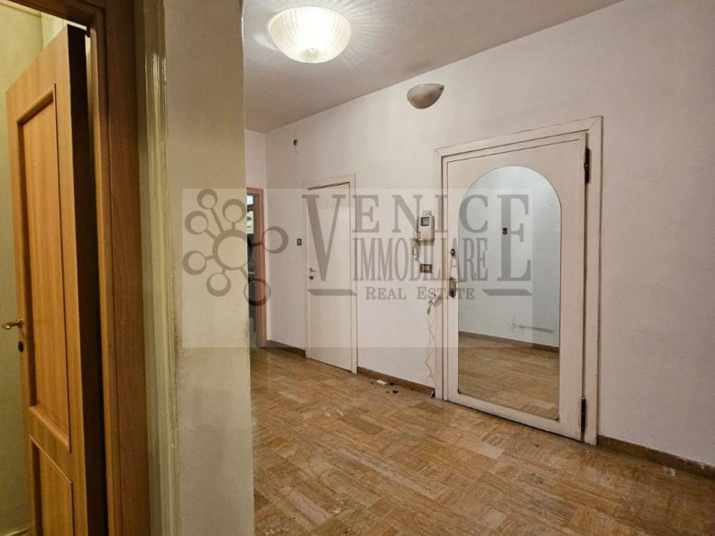 appartamento in vendita a Venezia in zona Mestre