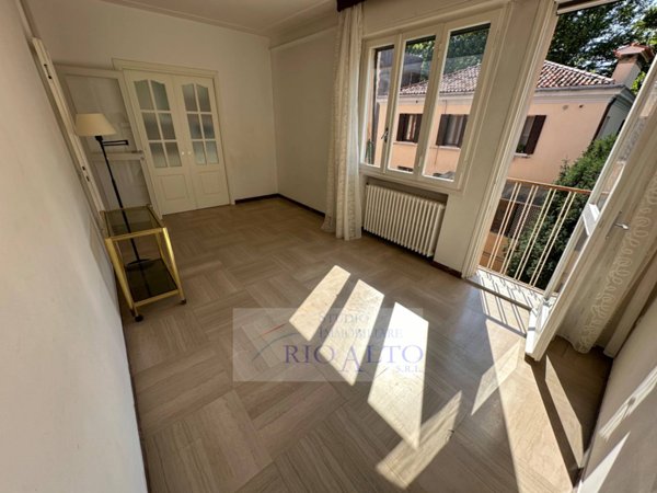 appartamento in vendita a Venezia in zona Lido di Venezia