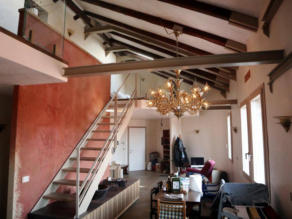 appartamento in vendita a Venezia in zona Murano