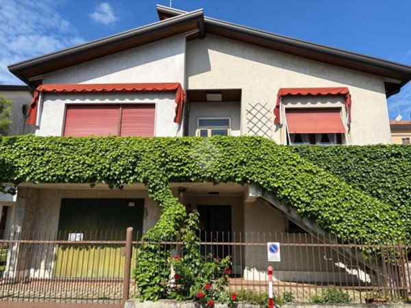 casa indipendente in vendita a Venezia in zona Mestre