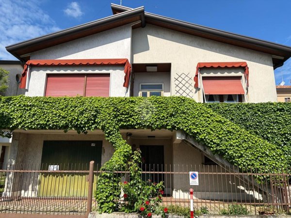 casa indipendente in vendita a Venezia in zona Mestre