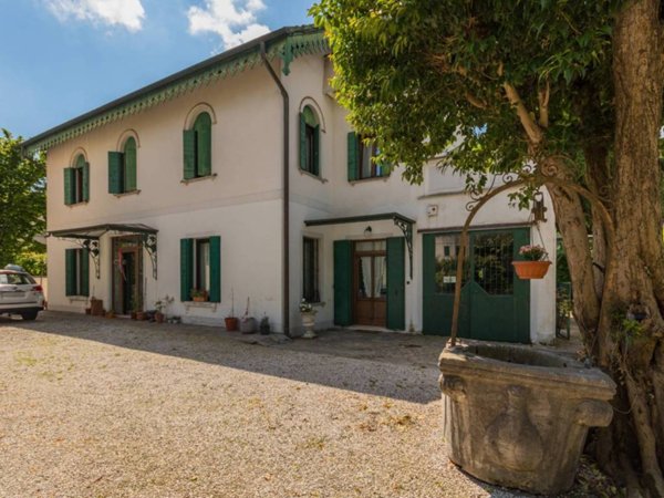 casa indipendente in vendita a Venezia in zona Mestre