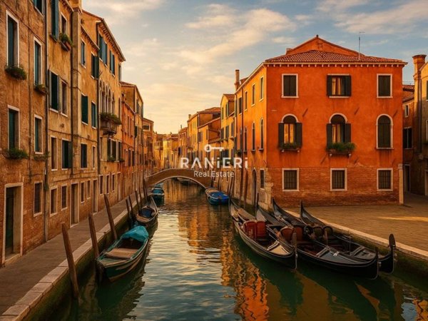 casa semindipendente in vendita a Venezia in zona Sestiere Cannaregio