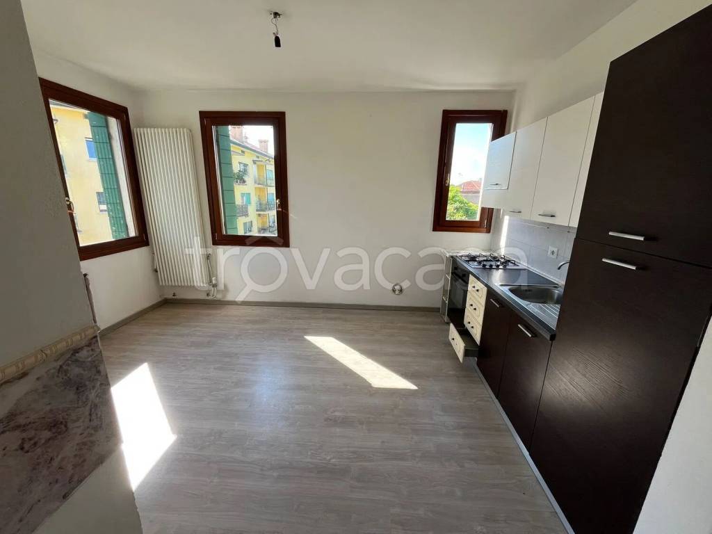 appartamento in vendita a Venezia in zona Marghera