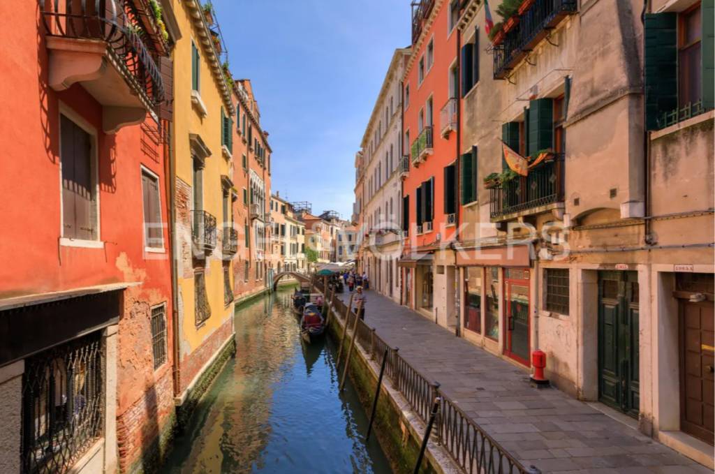 appartamento in vendita a Venezia in zona Sestiere Castello