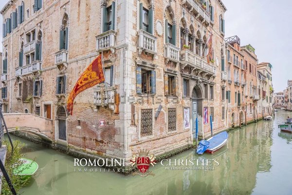 casa indipendente in vendita a Venezia in zona Sestiere Cannaregio