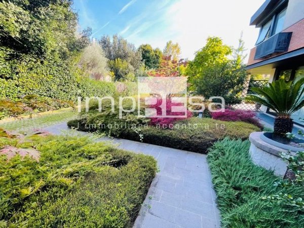 casa indipendente in vendita a Venezia in zona Trivignano