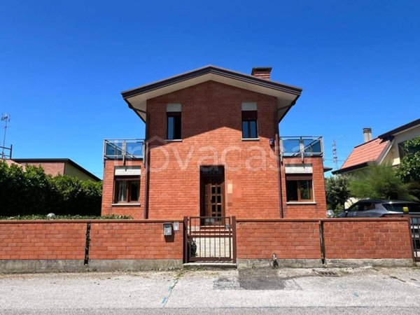 casa indipendente in vendita a Venezia in zona Trivignano