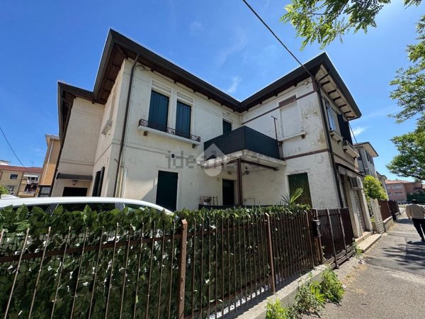 appartamento in vendita a Venezia in zona Marghera