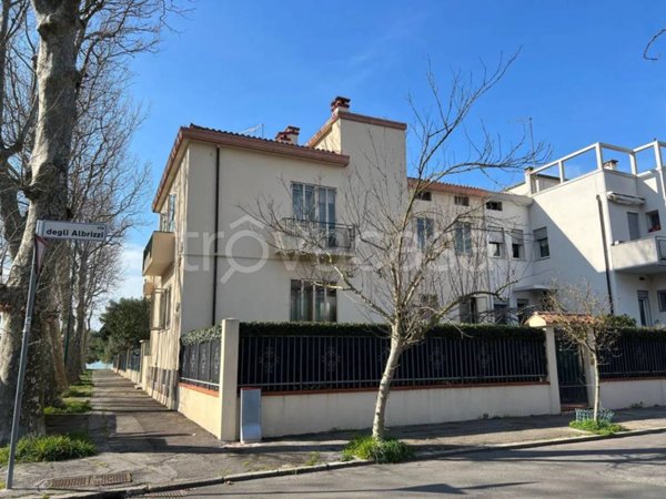appartamento in vendita a Venezia in zona Lido di Venezia