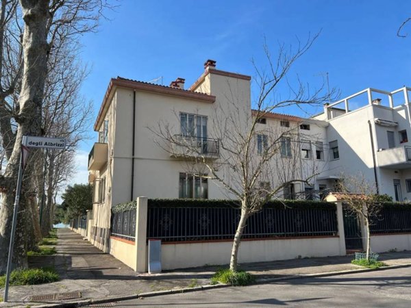 appartamento in vendita a Venezia in zona Lido di Venezia