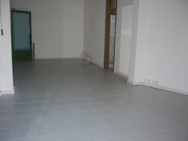 negozio in vendita a Venezia in zona Marghera