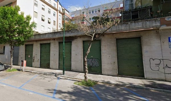 negozio in vendita a Venezia in zona Mestre
