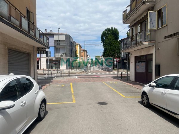 locale di sgombero in vendita a Venezia in zona Mestre